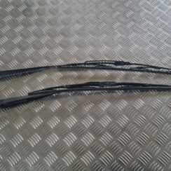 Vējstikla slotu turētāju komplekts priekš VOLVO V70 2003 SILVER