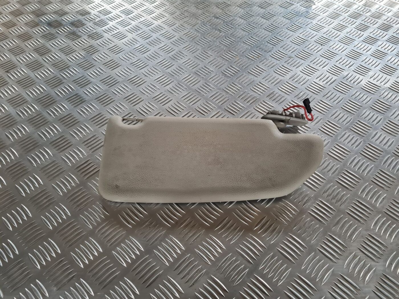 Saules aizsargs priekš VOLVO V70 2003 SILVER 3 Saules aizsargs priekš VOLVO V70 2003 SILVER