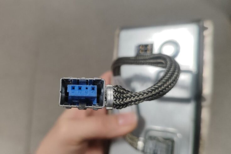 Ksenona vadības bloks priekš VOLVO V70 2003 SILVER