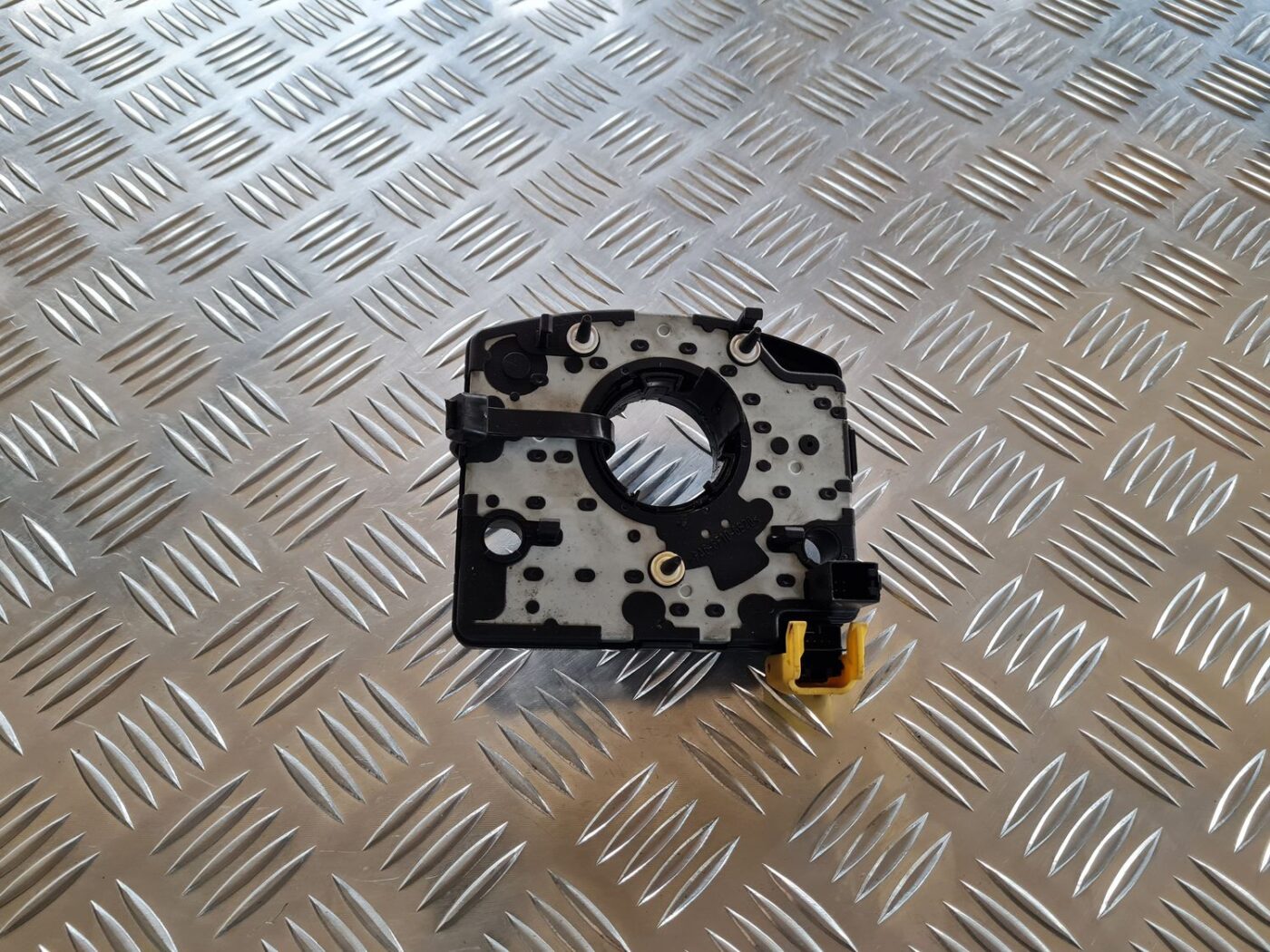 Drošības spilvena slīdgredzens priekš VW PASSAT 2004 UNIVERSAL GREY 2 Drošības spilvena slīdgredzens priekš VW PASSAT 2004 UNIVERSAL GREY