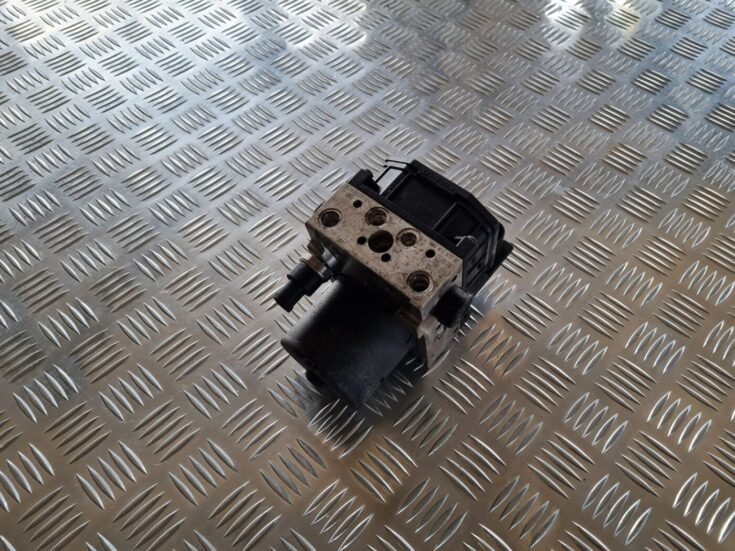 ABS bloks priekš VW PASSAT 2004 UNIVERSAL GREY