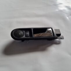 Salona durvju rokturis, aizmugures labais priekš VW PASSAT 2004 UNIVERSAL GREY