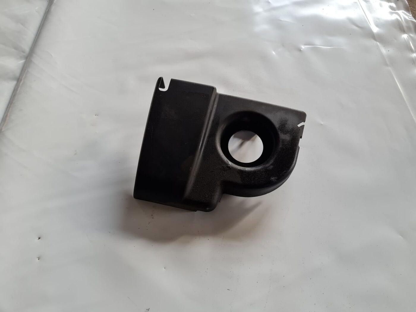 Stūres pastiprinātāja tvertnes vāks priekš VW PASSAT 2004 UNIVERSAL GREY 1 Stūres pastiprinātāja tvertnes vāks priekš VW PASSAT 2004 UNIVERSAL GREY