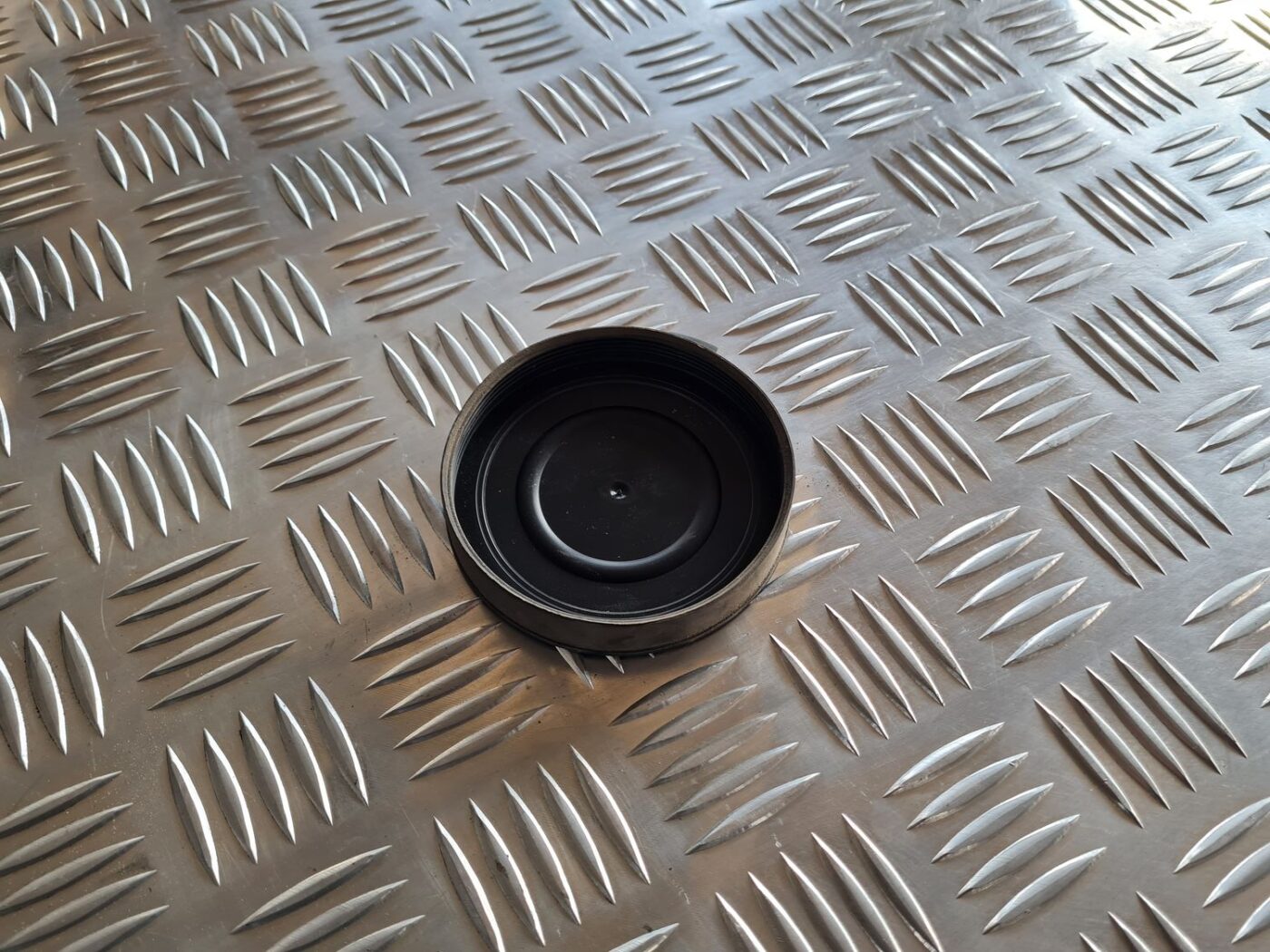 Priekšēja luktura vāks priekš VOLVO S60 2008 2 Priekšēja luktura vāks priekš VOLVO S60 2008