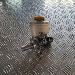 Bremžu pastiprinātāja galvenais cilindrs priekš SUBARU LEGACY 2010