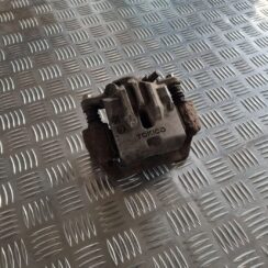 Aizmugurējais labais suports priekš SUBARU LEGACY 2010