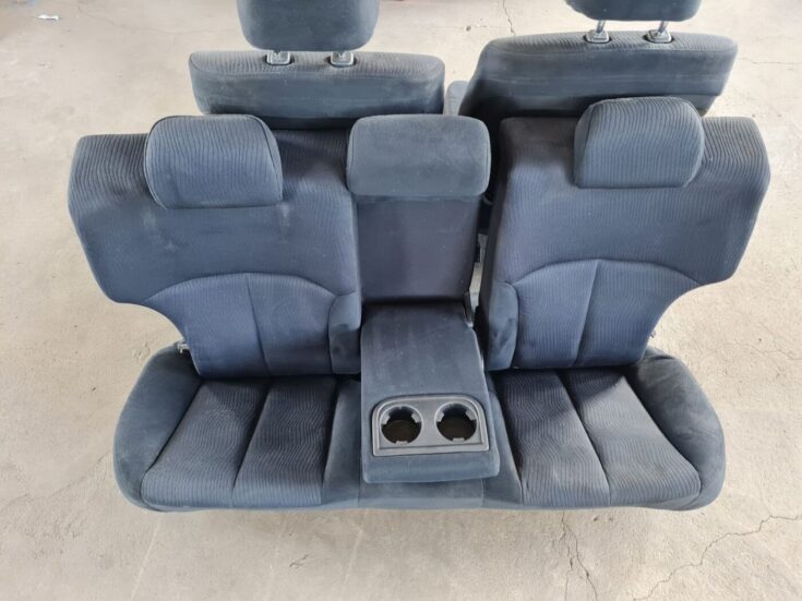 Sēdekļu komplekts priekš SUBARU LEGACY 2010