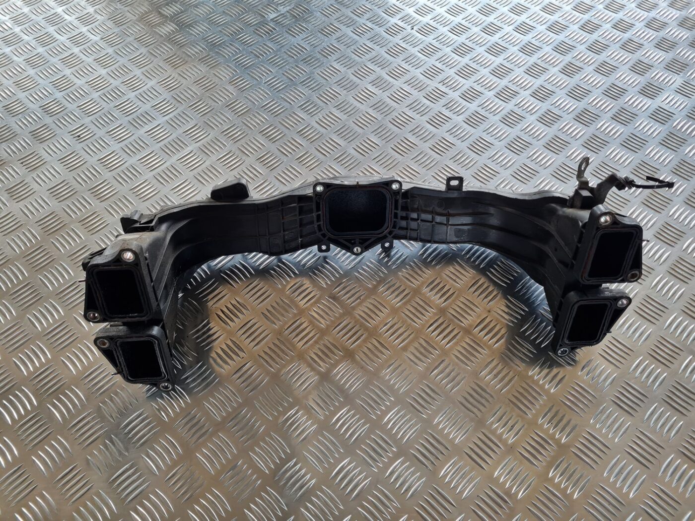 Ieplūdes kolektors priekš SUBARU LEGACY 2010 5 Ieplūdes kolektors priekš SUBARU LEGACY 2010