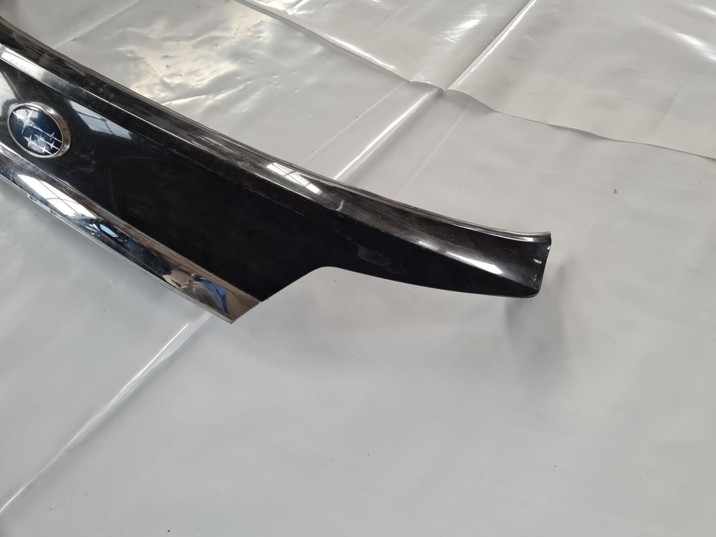 Numura zīmes gaismas uzlika komplektā priekš SUBARU LEGACY 2010 11 Numura zīmes gaismas uzlika komplektā priekš SUBARU LEGACY 2010