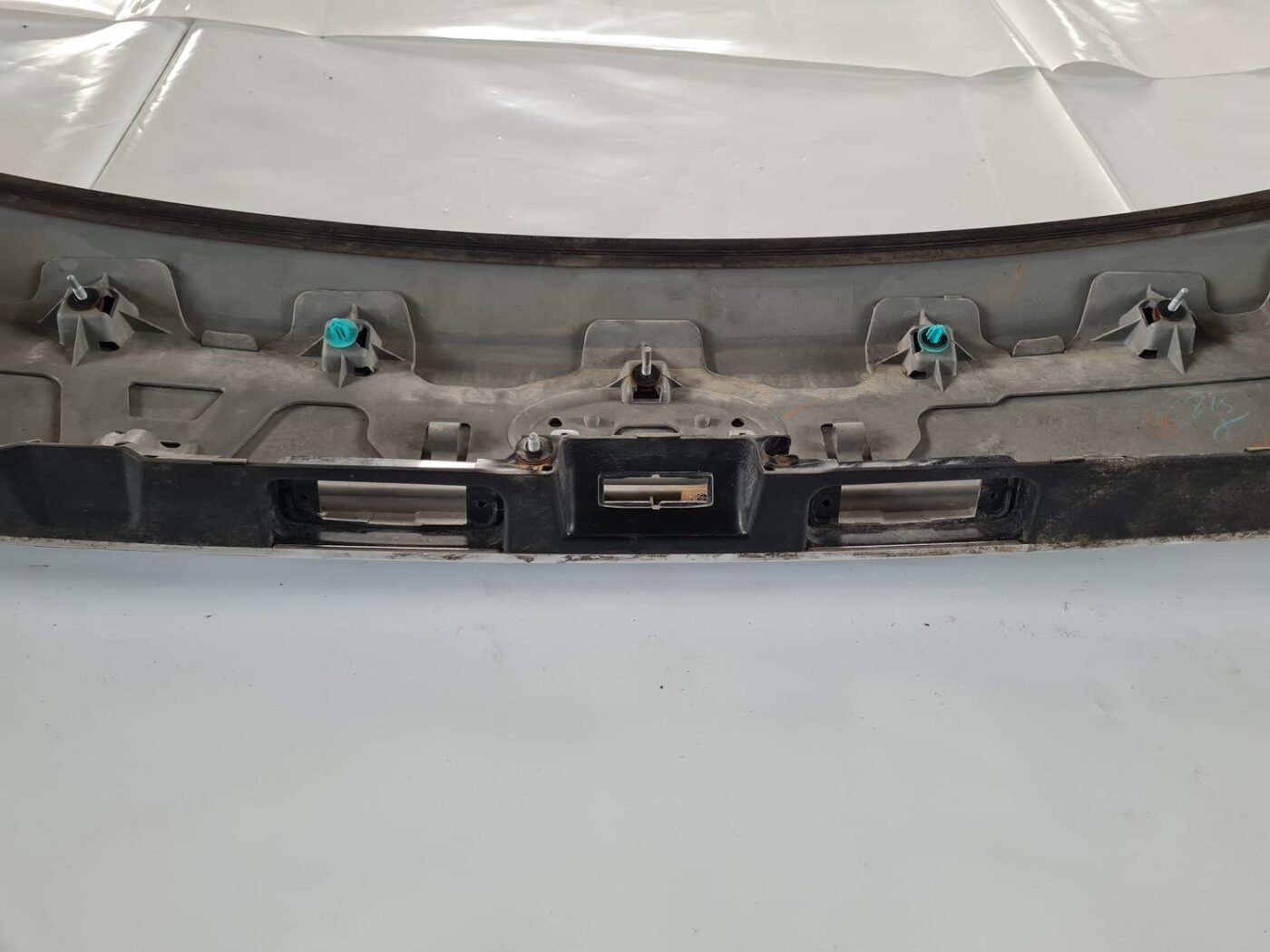 Numura zīmes gaismas uzlika komplektā priekš SUBARU LEGACY 2010 9 Numura zīmes gaismas uzlika komplektā priekš SUBARU LEGACY 2010