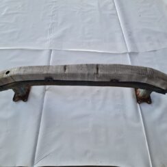 Priekšējā bufera pastiprinātājs priekš SUBARU LEGACY 2010