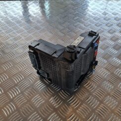 Drošinātāju bloks priekš VOLVO V70 2006