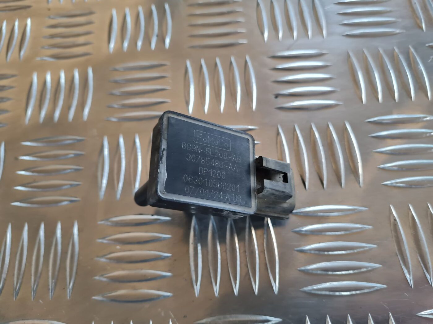 Izplūdes gāzu spiediena sensors priekš VOLVO V70 2006 2 Izplūdes gāzu spiediena sensors priekš VOLVO V70 2006