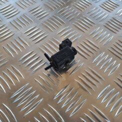 Solenoīda vakuuma vārsts priekš VOLVO V70 2006