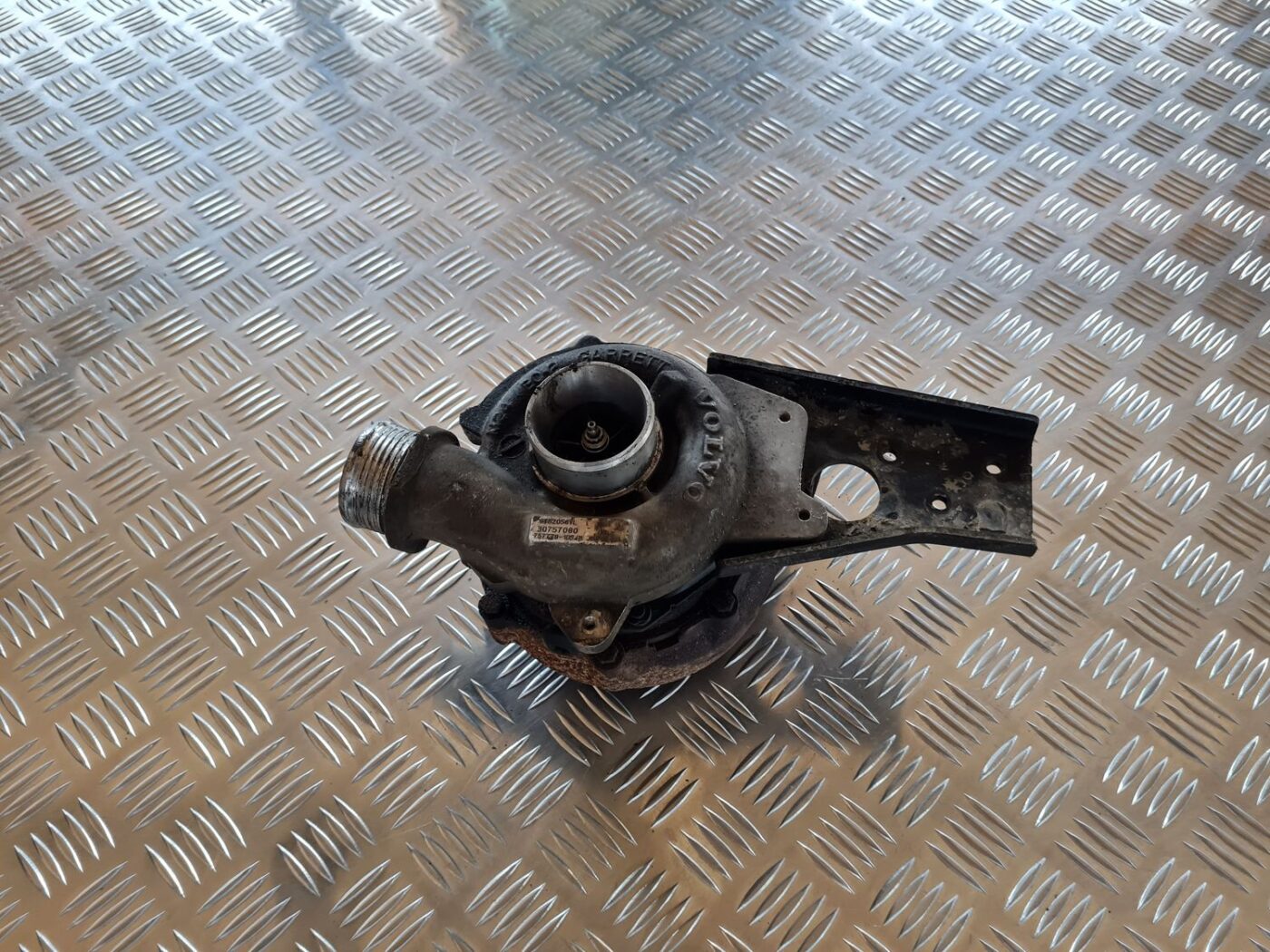 Turbīna priekš VOLVO V70 2006 2 Turbīna priekš VOLVO V70 2006