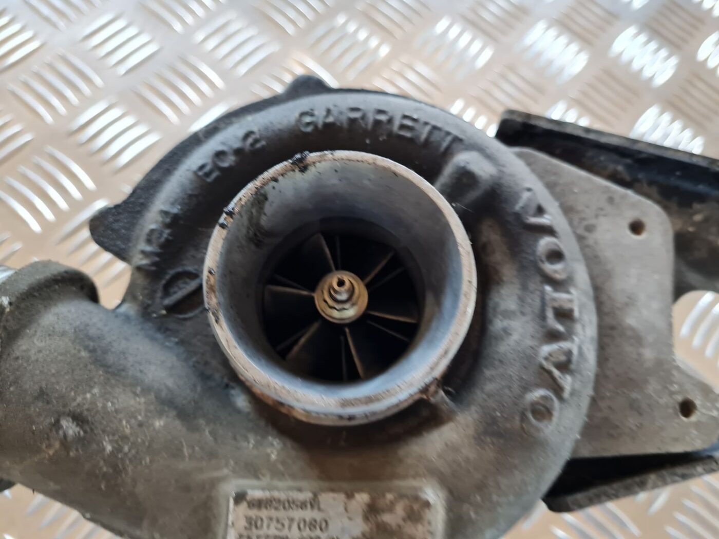 Turbīna priekš VOLVO V70 2006 5 Turbīna priekš VOLVO V70 2006