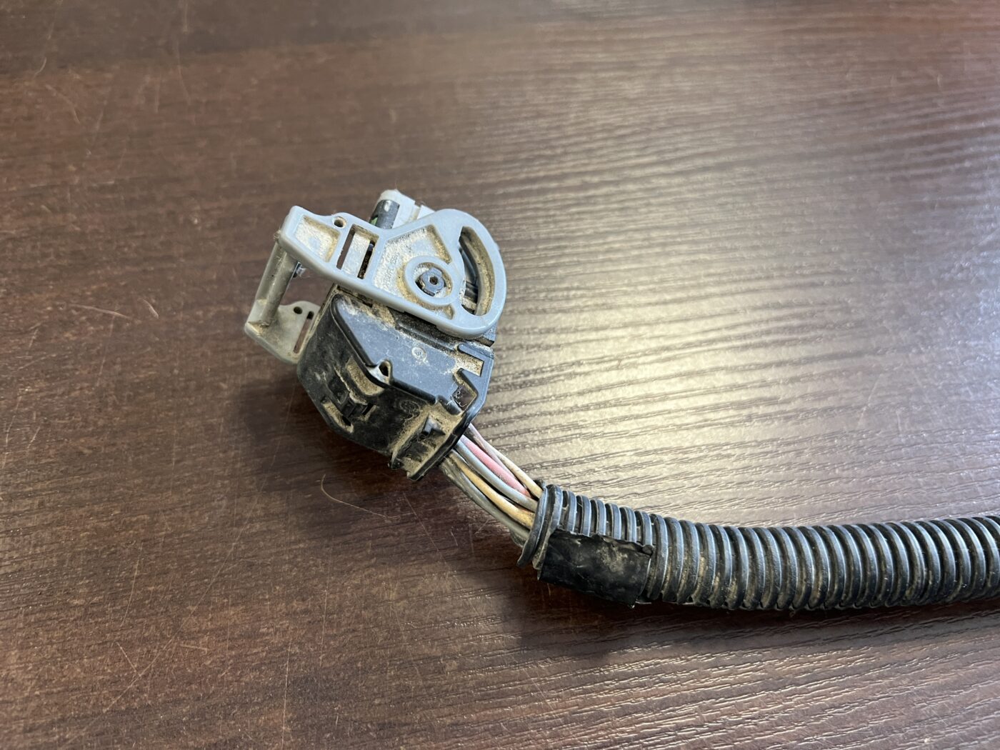 Stāvbremzes elektrovads priekš RENAULT ESPACE IV 2006 5 Stāvbremzes elektrovads priekš RENAULT ESPACE IV 2006