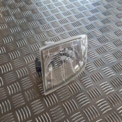 Pagrieziena signala lukturis priekš NISSAN X-TRAIL 2002