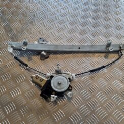 Stikla pacelšanas mehānisms priekšējais labais priekš NISSAN X-TRAIL 2002