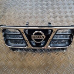 Bufera reste priekš NISSAN X-TRAIL 2002