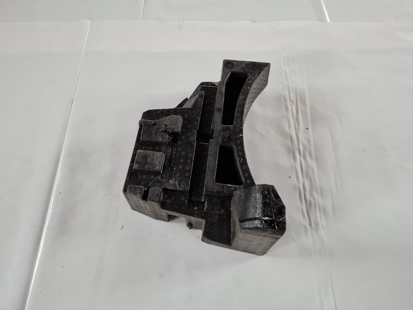 Bagāžnieka nodalījuma instrumentu ieliktnis priekš NISSAN X-TRAIL 2002 2 Bagāžnieka nodalījuma instrumentu ieliktnis priekš NISSAN X-TRAIL 2002