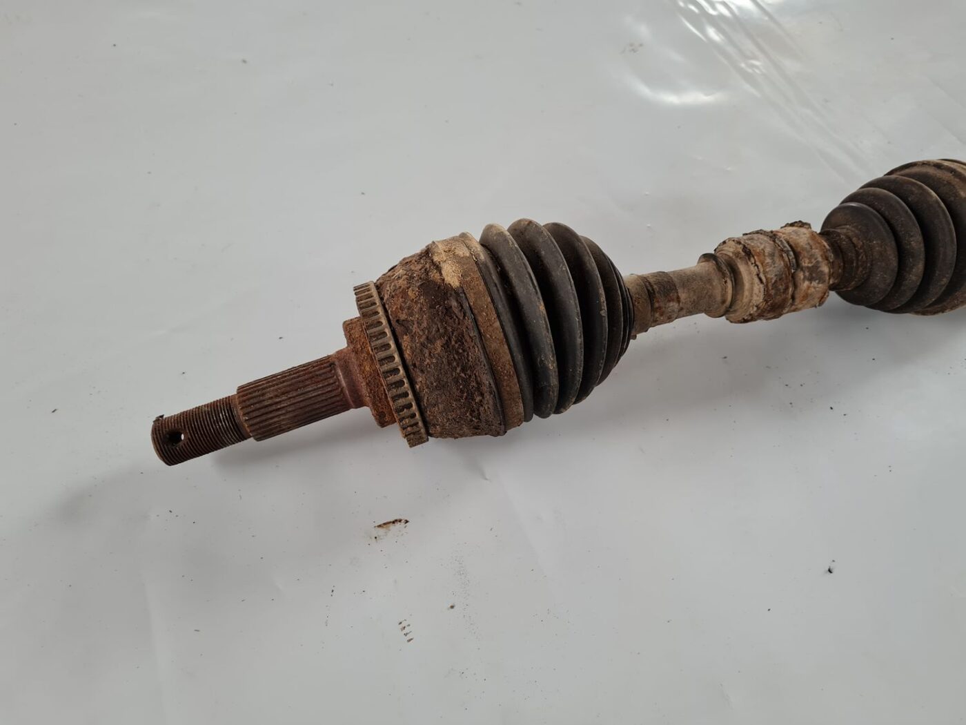 Pusass priekšējā kreisā priekš NISSAN X-TRAIL 2002 3 Pusass priekšējā kreisā priekš NISSAN X-TRAIL 2002