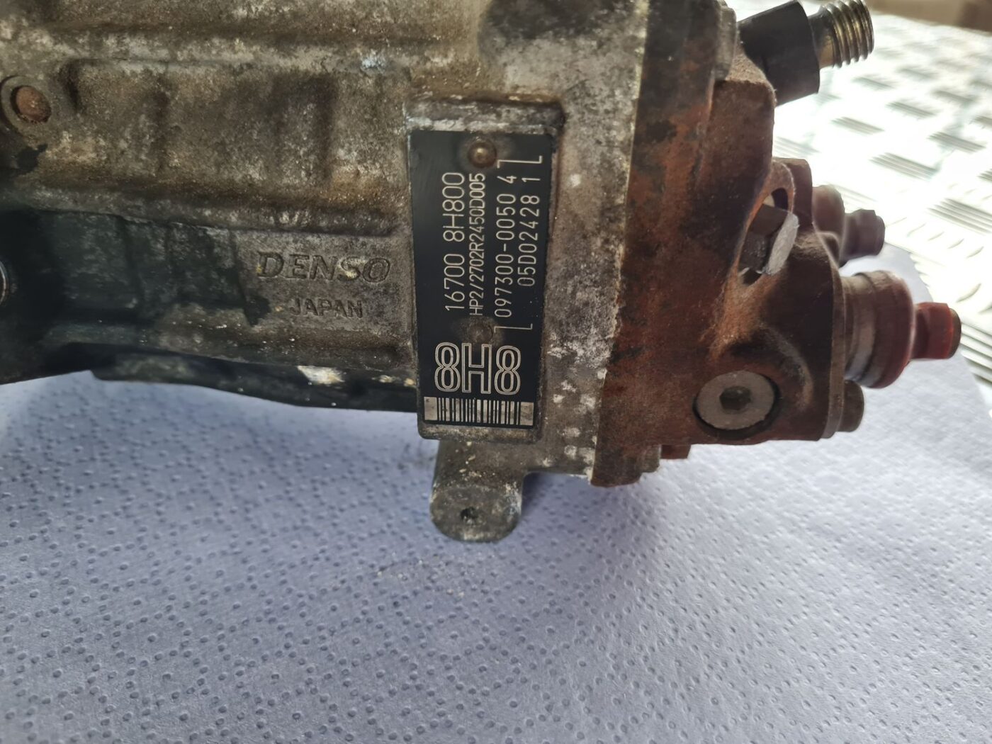 Augstspiediena degvielas sūknis priekš NISSAN X-TRAIL 2002 3 Augstspiediena degvielas sūknis priekš NISSAN X-TRAIL 2002