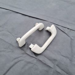 Salona rokturis griestos priekš TOYOTA COROLLA VERSO 2005