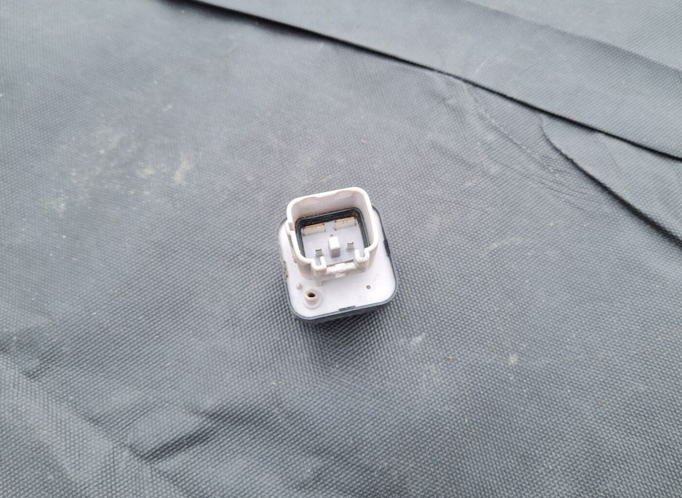 Kvēlsveču releja priekš TOYOTA COROLLA VERSO 2005 3 Kvēlsveču releja priekš TOYOTA COROLLA VERSO 2005