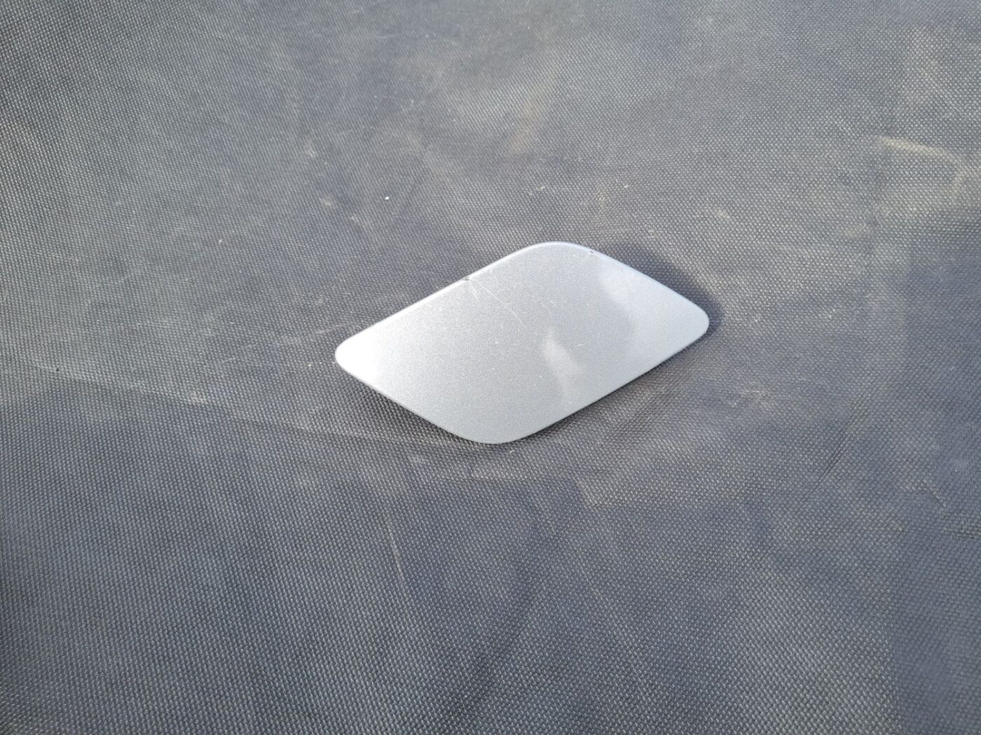 Lukturu mazgātāja sprauslas vāks priekš AUDI A6 AVANT 2007 QUATTRO 1 Lukturu mazgātāja sprauslas vāks priekš AUDI A6 AVANT 2007 QUATTRO