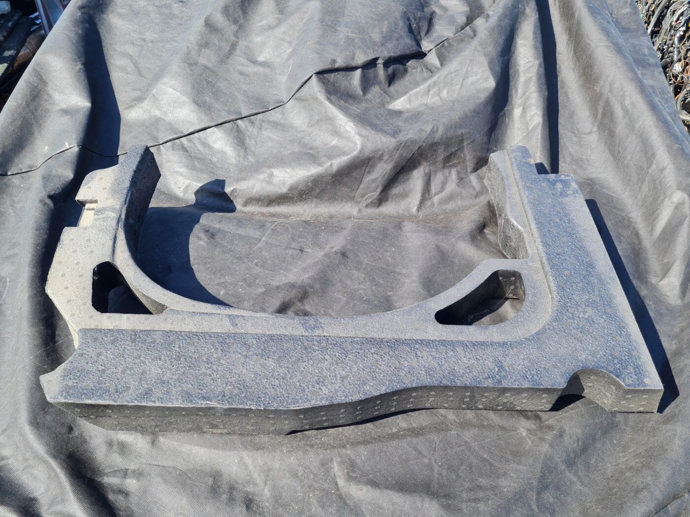 Bagāžnieka nodalījuma putuplasts priekš VOLVO S40 2007 3 Bagāžnieka nodalījuma putuplasts priekš VOLVO S40 2007