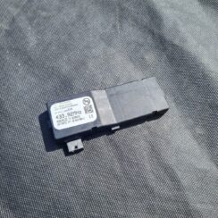 Antenas pastiprinātāja bloks priekš OPEL ASTRA J 2011