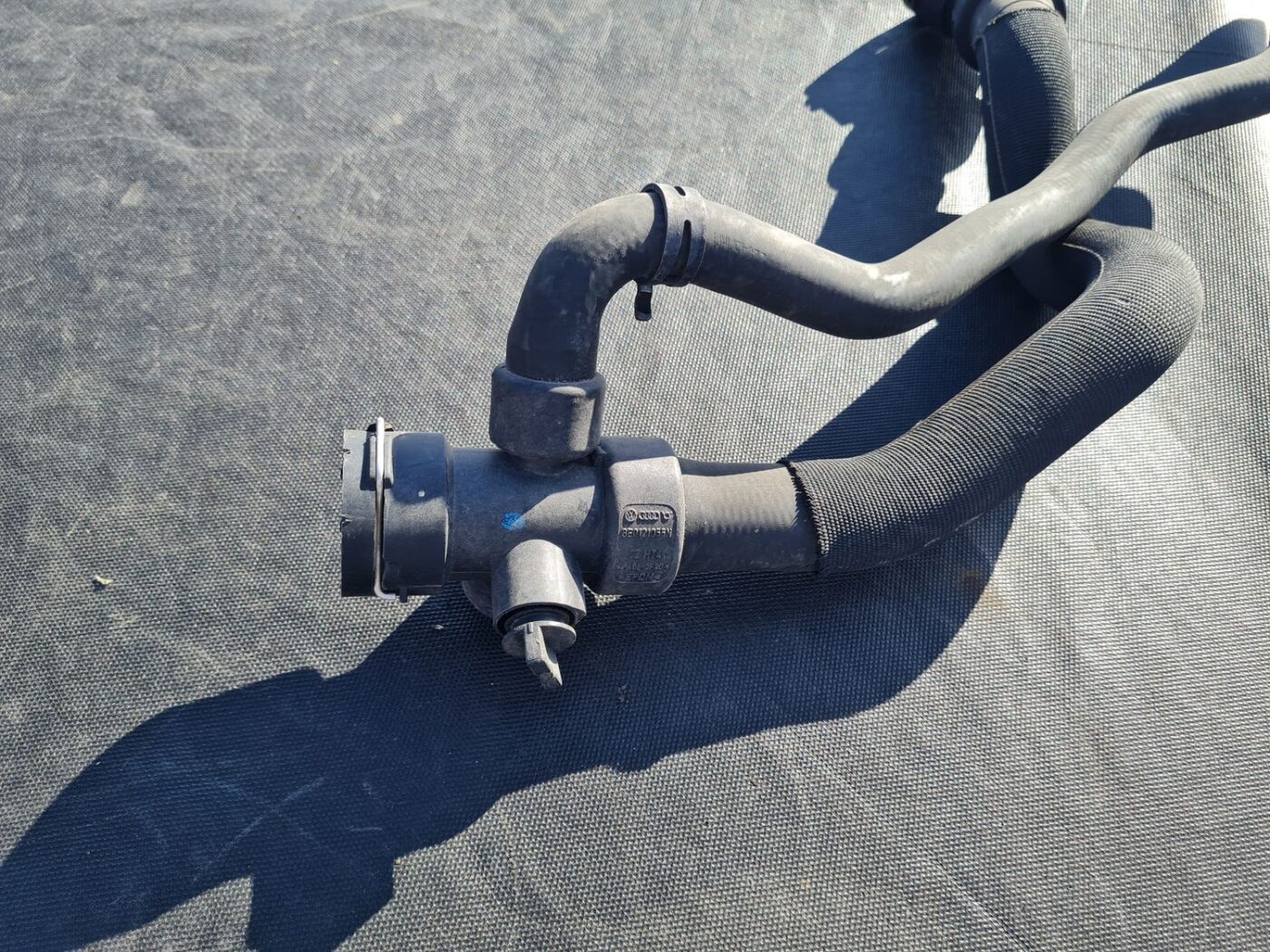 Dzesēšanas caurules priekš AUDI A4 AVANT 2005 2 Dzesēšanas caurules priekš AUDI A4 AVANT 2005