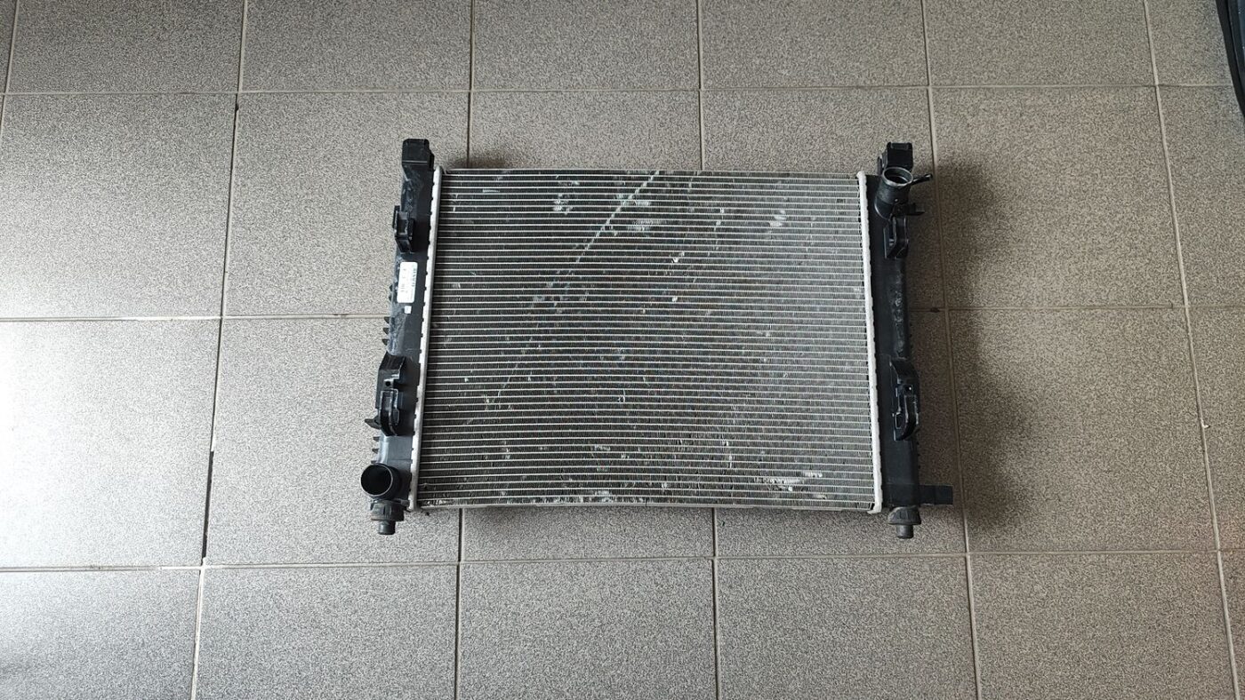 Dzesēšanas radiators priekš DACIA LODGY 2014 1 Dzesēšanas radiators priekš DACIA LODGY 2014
