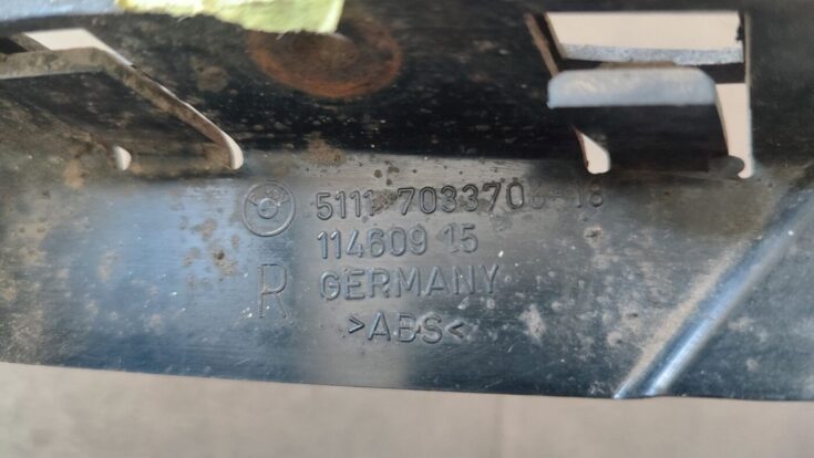 Priekšēja bufera kronšteins priekš BMW 520D E60 2006 ENG.