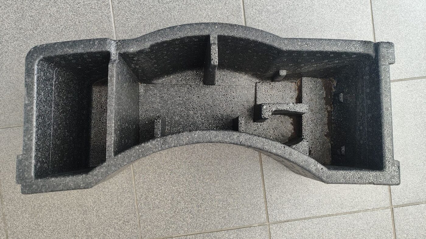 Bagāžnieka nodalījuma instrumentu ieliktnis priekš ŠKODA FABIA 2008 5 Bagāžnieka nodalījuma instrumentu ieliktnis priekš ŠKODA FABIA 2008