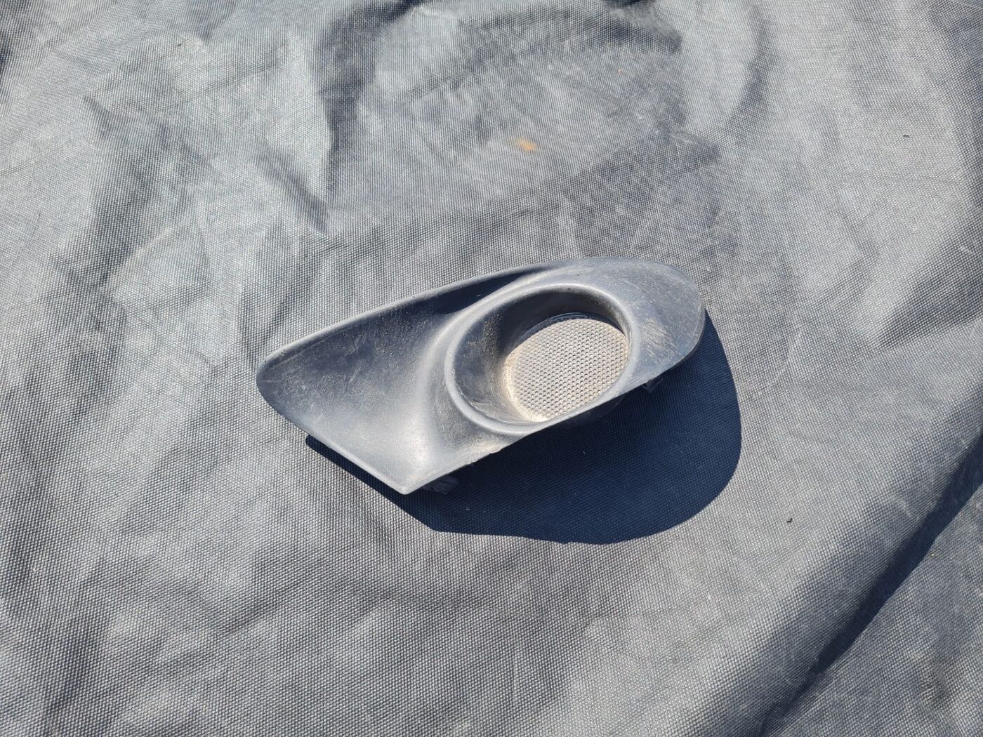 Miglas luktura reste, pa labi priekš TOYOTA VERSO 2012 1 Miglas luktura reste, pa labi priekš TOYOTA VERSO 2012