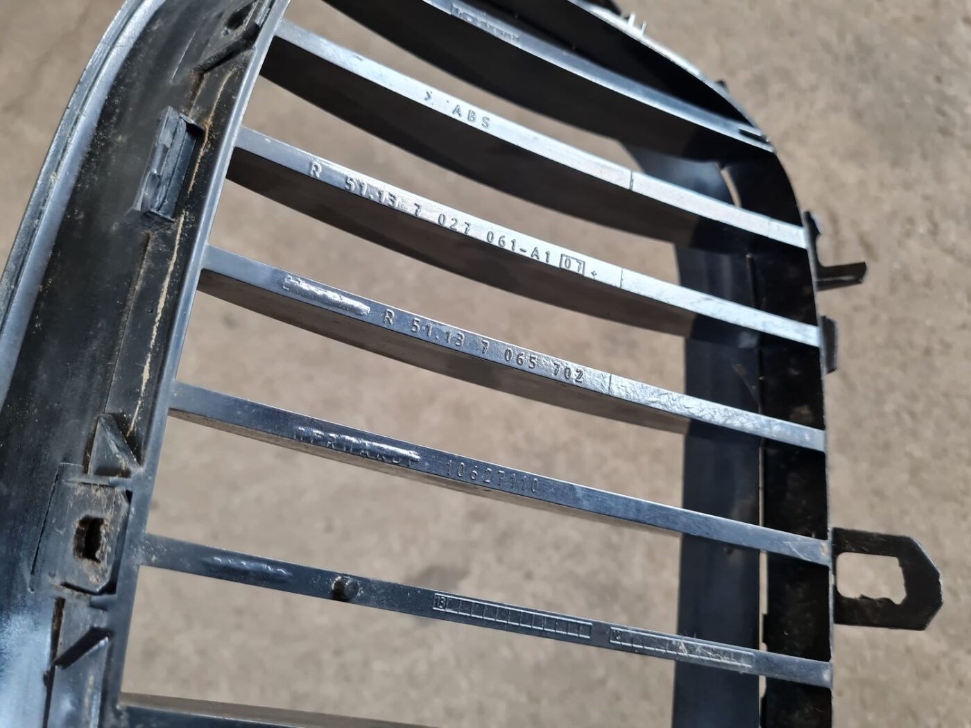 Bufera reste priekš BMW 530D E61 2006 TOURING BLUE 3 Bufera reste priekš BMW 530D E61 2006 TOURING BLUE