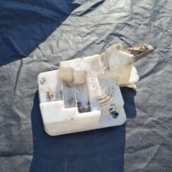 Mazgātāja šķidruma tvertne priekš BMW 525 E60 2006 OLIVE