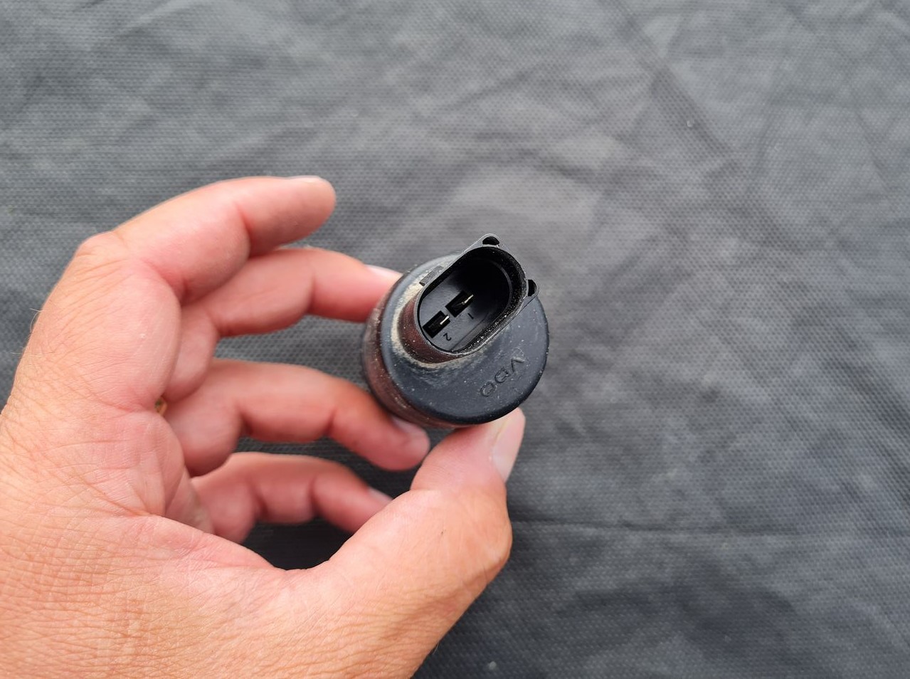 Mazgātāja šķidruma sūknis priekš MERCEDES BENZ CLS 320 2005 3 Mazgātāja šķidruma sūknis priekš MERCEDES BENZ CLS 320 2005