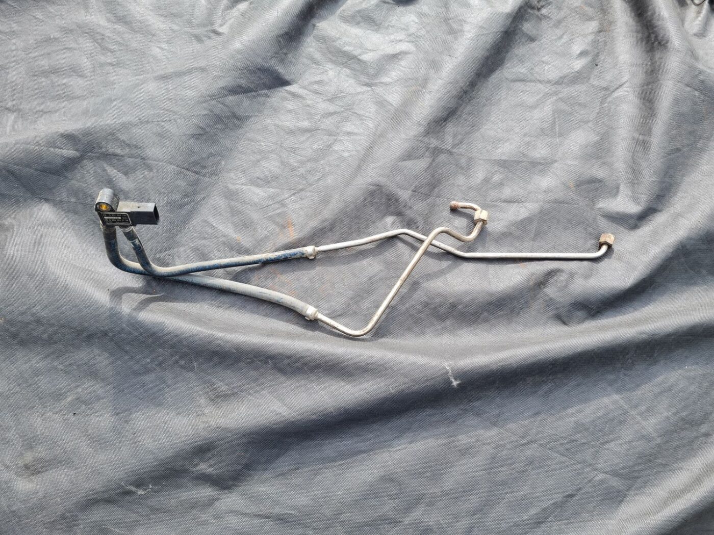 Izplūdes gāzu spiediena sensors priekš MERCEDES BENZ CLS 320 2005 1 Izplūdes gāzu spiediena sensors priekš MERCEDES BENZ CLS 320 2005