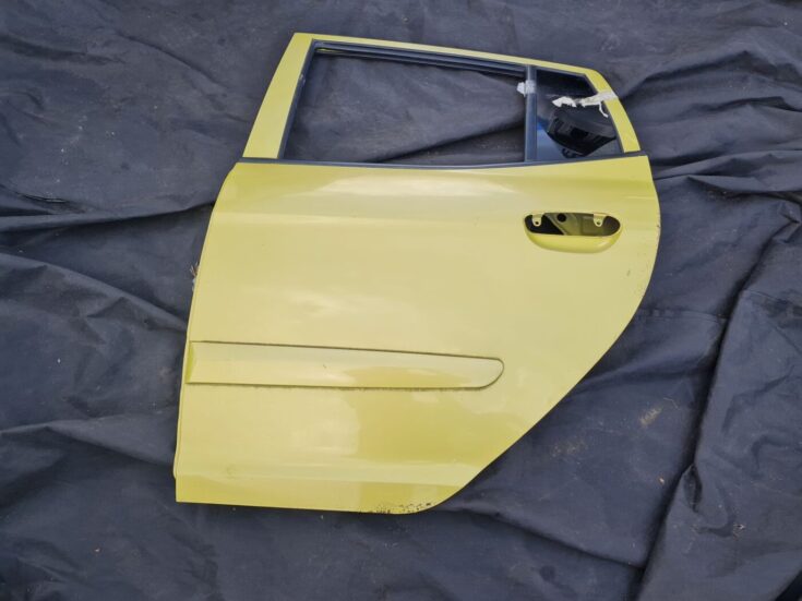 Aizmugurējās kreisās durvis priekš KIA PICANTO 2006