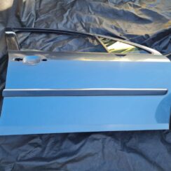 Priekšējās labās durvis priekš PEUGEOT 407 2004