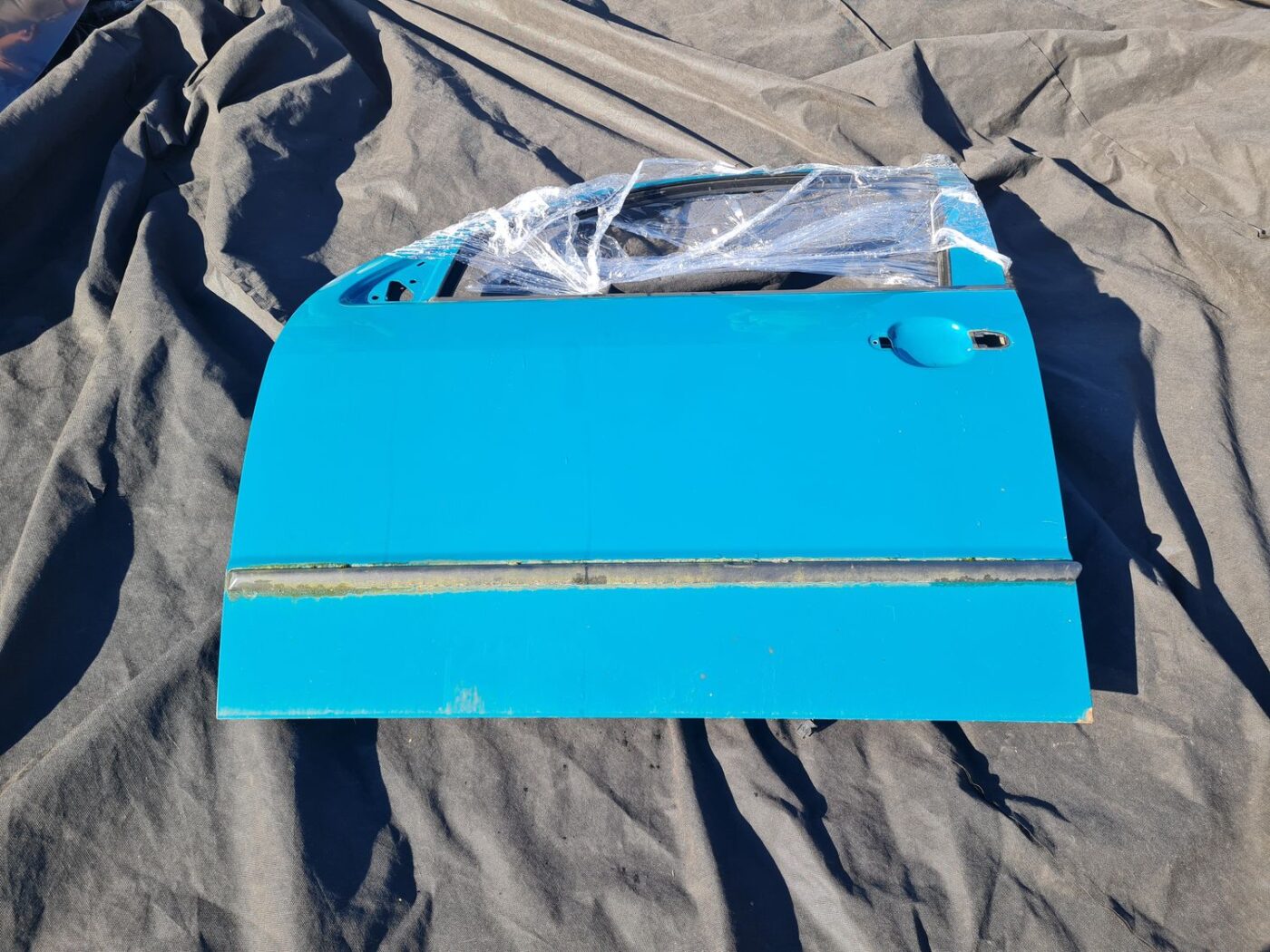 Priekšējās kreisās durvis priekš ŠKODA FABIA 2003 1 Priekšējās kreisās durvis priekš ŠKODA FABIA 2003