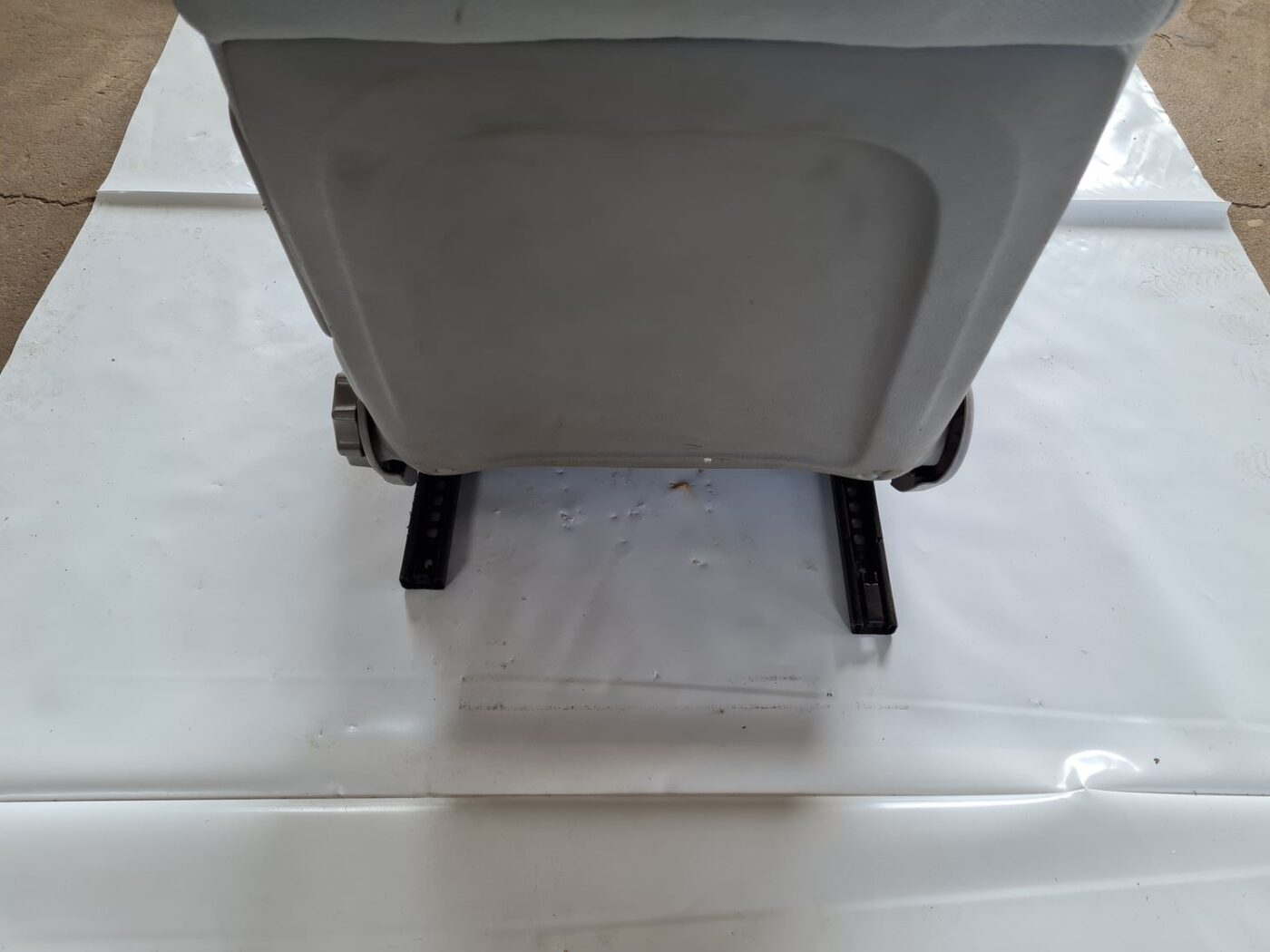 Priekšējais kreisais sēdeklis priekš OPEL ZAFIRA 1999 4 Priekšējais kreisais sēdeklis priekš OPEL ZAFIRA 1999