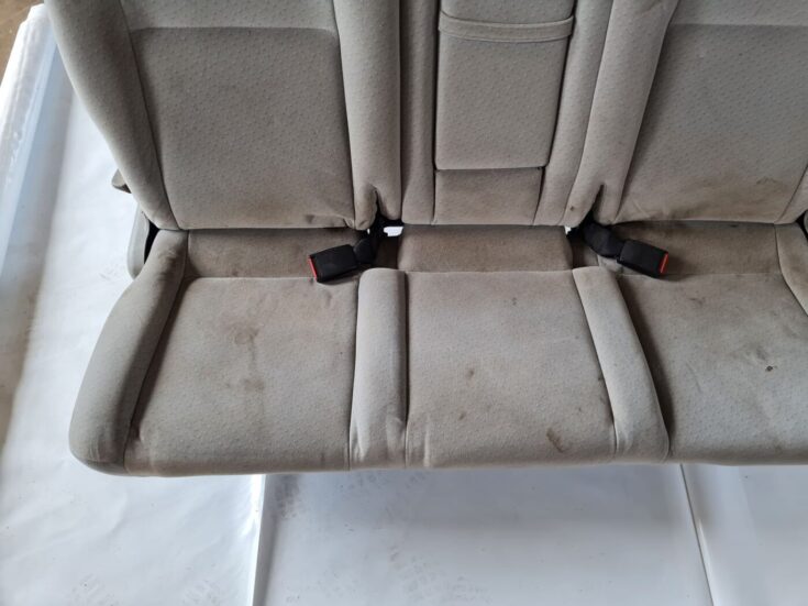 Aizmugurējais sēdeklis priekš OPEL ZAFIRA 1999