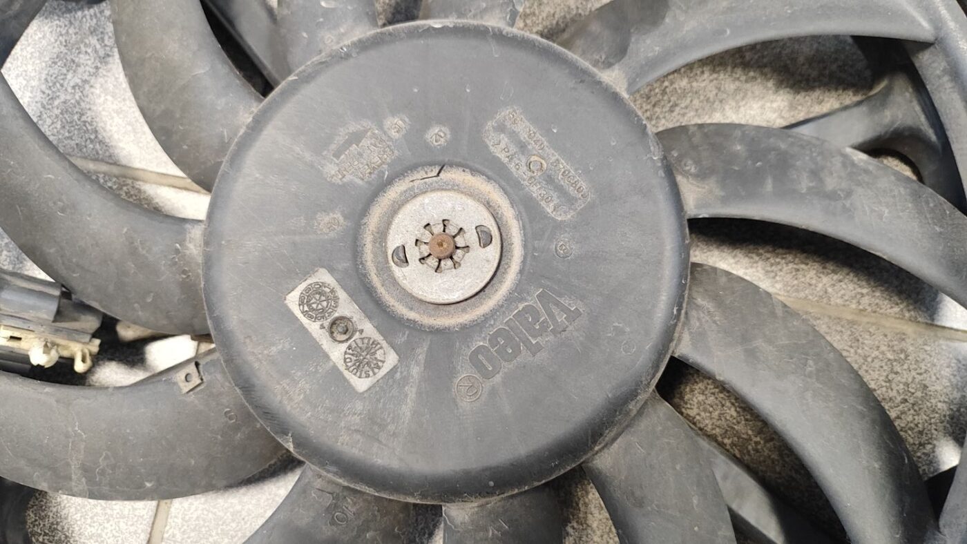 Dzesēšanas radiatora ventilators priekš CHRYSLER VOYAGER 2006 12 Dzesēšanas radiatora ventilators priekš CHRYSLER VOYAGER 2006