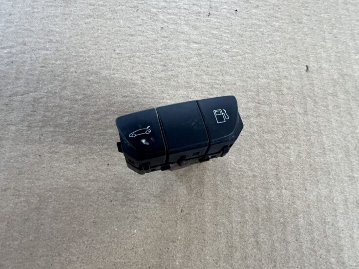 Bagāžnieka vāka atvēršanas rokturis/poga priekš PEUGEOT 508 2012