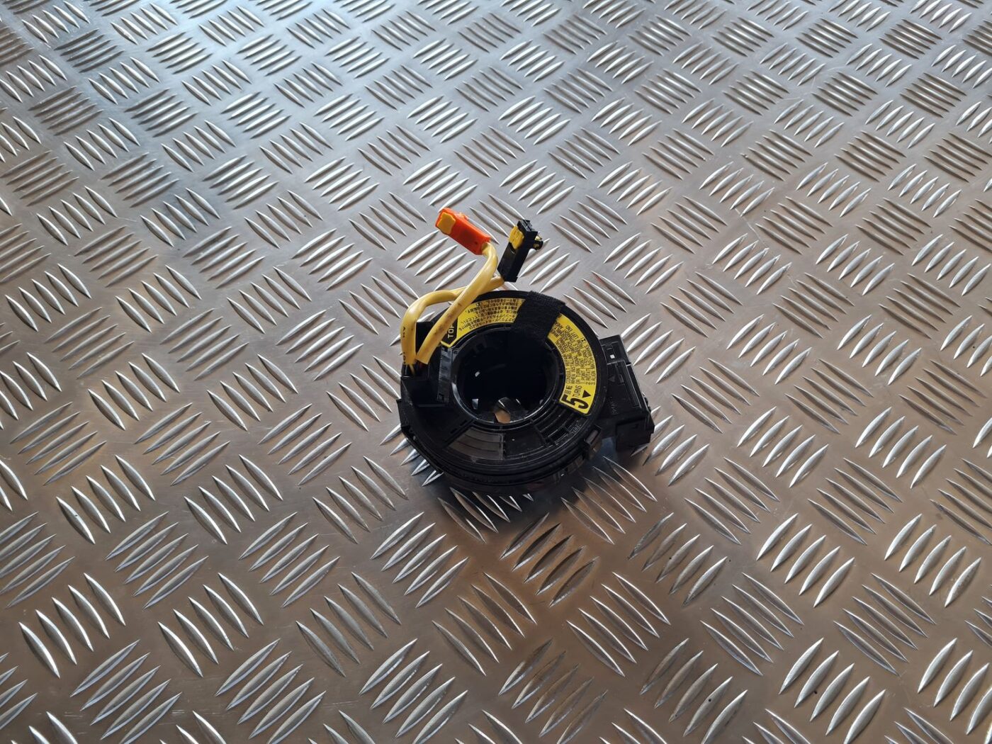 Drošības spilvena slīdgredzens priekš TOYOTA AVENSIS 2007 1 Drošības spilvena slīdgredzens priekš TOYOTA AVENSIS 2007