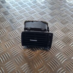 Mērinstrumentu paneļa gaisa vads, pa labi priekš TOYOTA AVENSIS 2007